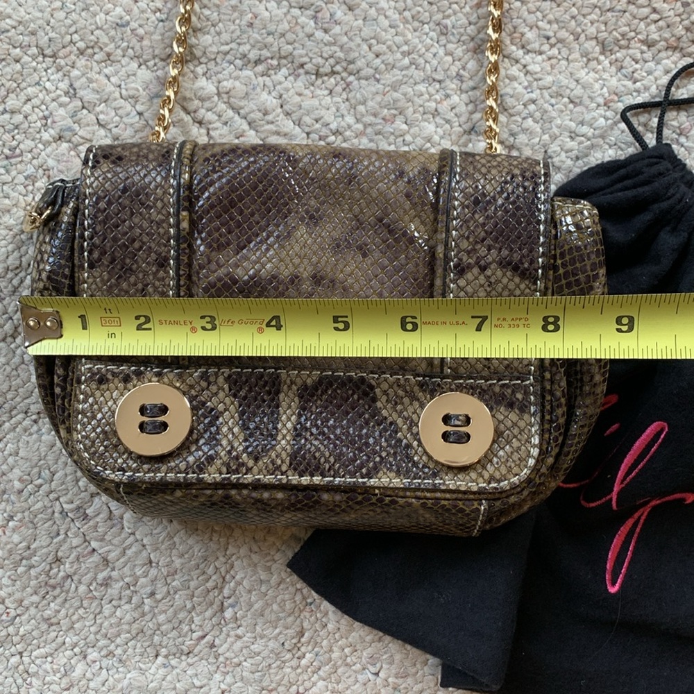 Milly Crossbody Purse - Picture 11 of 14